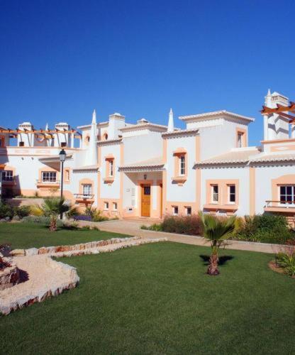Quinta Da Encosta Velha - Santo Antonio, Villas, Golf & Spa بودينز المظهر الخارجي الصورة
